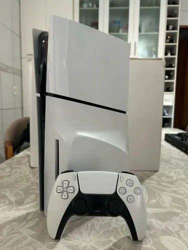 Ps5 slim 1 tb - com leitor