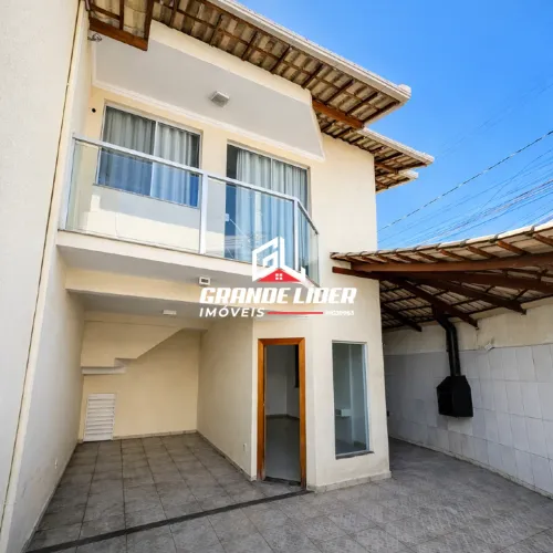 CASA GEMINADA INDIVIDUAL NO BAIRRO EUROPA