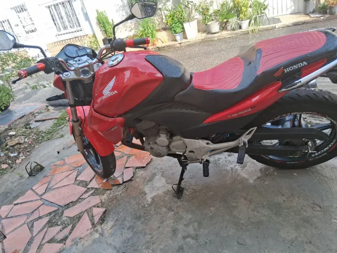 Honda CB300R