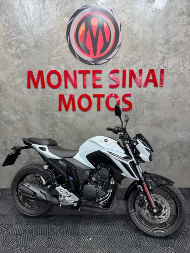 YAMAHA FZ25 FAZER ABS OKM EMPLACADA