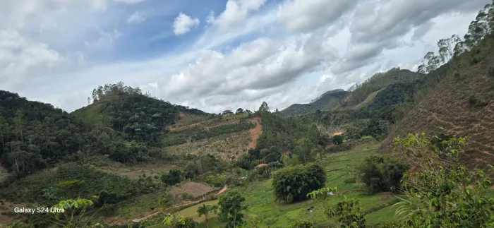 DOMINGOS MARTINS: VIVA NAS MONTANHAS AO LADO DA CACHOEIRA DO JO LINDO, ENERGIA, ÁGUA,