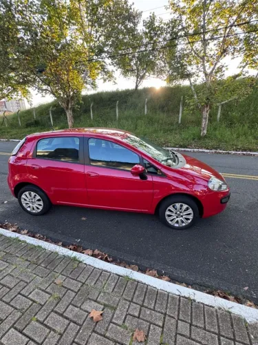 Fiat Punto Attractive 1.4 Fire Flex 8V 5P 2015