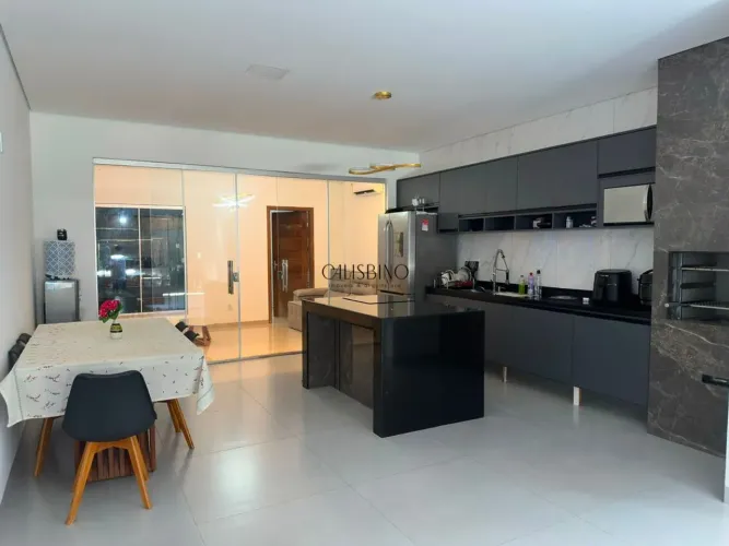TERRENO COM DUAS CASAS IDEAL PARA MORAR E INVESTIR - GREENVILLE