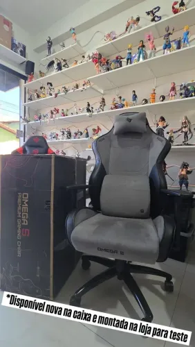 Cadeira Gamer de Tecido, suporta até 140kg *Nova, na loja - Ergonômica, Confortável, 3D