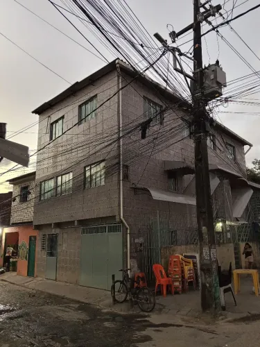 Apto. com garagem p alugar na Imbiribeira 