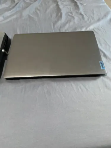 Notebook lenovo AMD RYZEN 5 