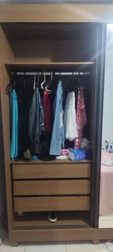 Guarda roupa de 3 portas 2,58 mts