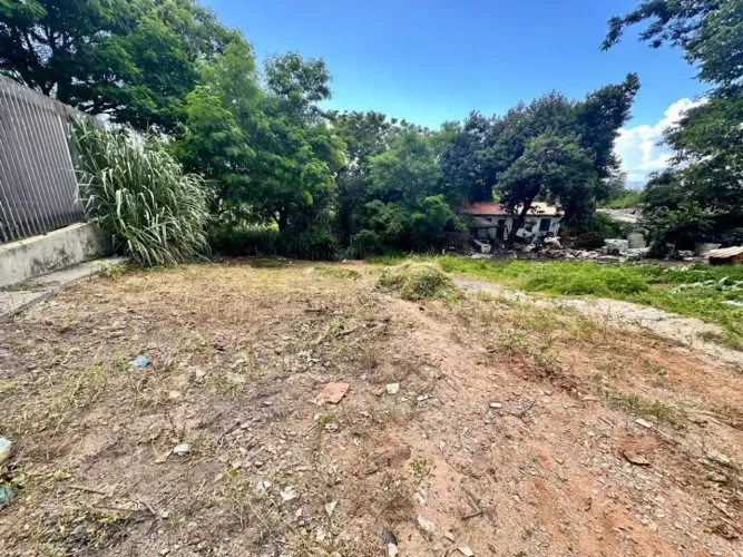 Terreno à venda, 138 m² por R$ 180.000,00 - Jardim das Indústrias - São José dos Campos/SP