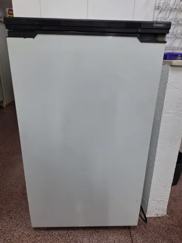 Vendo freezer .