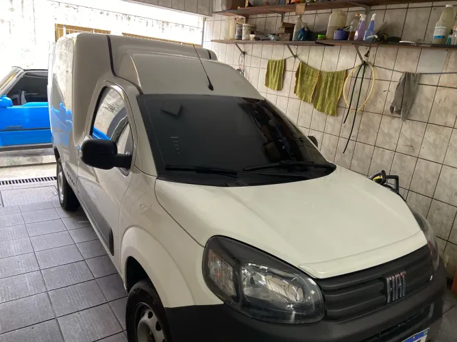 Fiat Fiorino 2025/2025 completa 24 mil kms