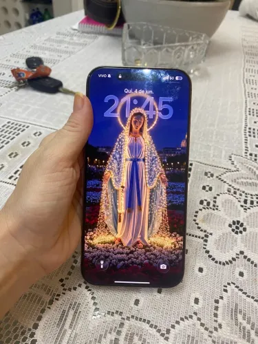 Vendo cel iPhone 16 pro max