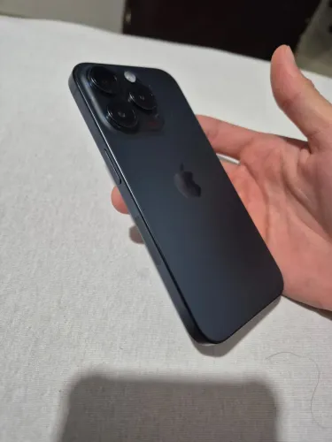 IPHONE 15 PRO 128GB EXCELENTE ESTADO