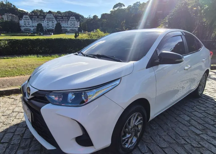 Toyota Yaris XS Sedan 1.5 Flex 16V 4P Aut. 2023