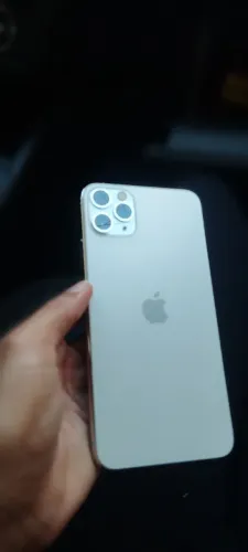 Vendo IPHONE 11 PRO MAX NOVO NOVO