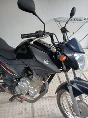 Moto Yamaha 150 2018