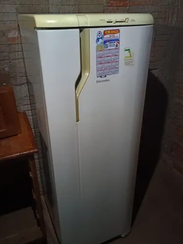 Geladeira Eletrolux