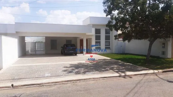 Casa com 3 suítes disponível para VENDA ou LOCAÇÃO em Vargem Grande Paulista/SP