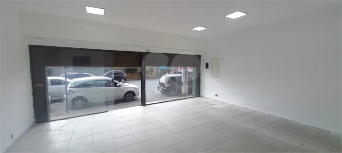 Salão Comercial à venda ou para locação em Centro - RJ