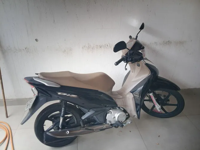 Honda biz 2018 pouco rodada