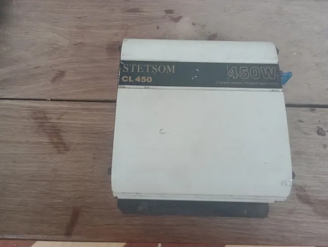 Módulo amplificador de som automotivo - Stetsom  CL450 dois canais mono 450W