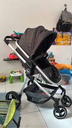 Carrinho de bebê