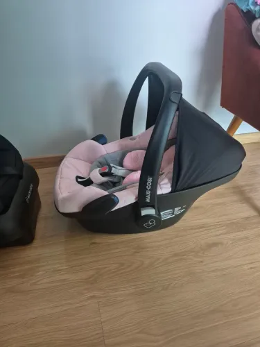 Bebê conforto maxi cosi quinny