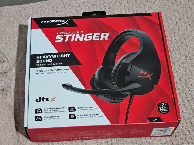 Headset Gamer Hyperx Cloud stinger, Conector 3.5mm - Hx-hscs-bk