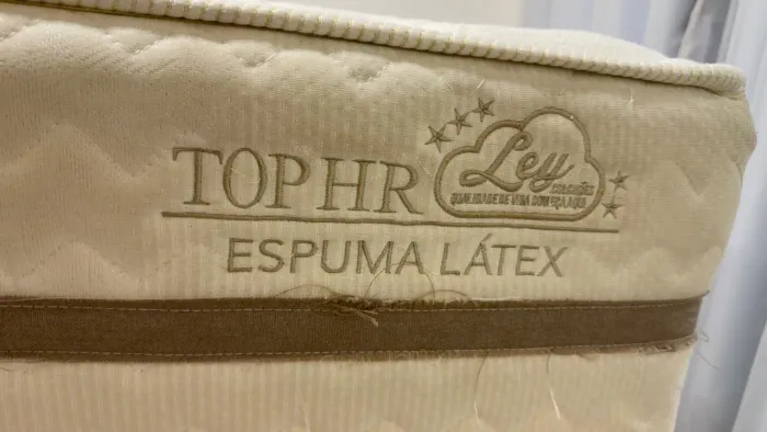 Cama box Queen linho TopHr