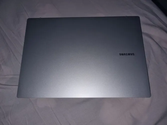 Samsung Galaxy book go