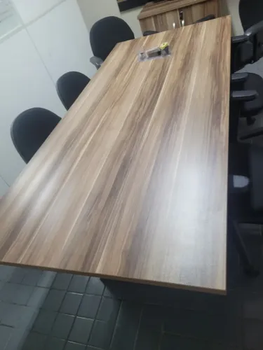 Mesa de reunião madeira 