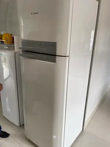 Geladeira Electrolux 430L frost free