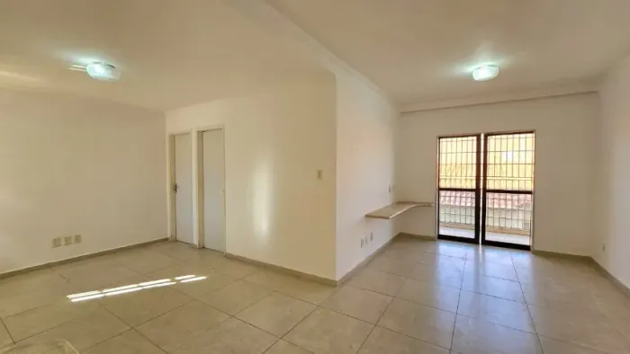 Apartamento para aluguel com dois quartos na Vila Eduardo em Petrolina