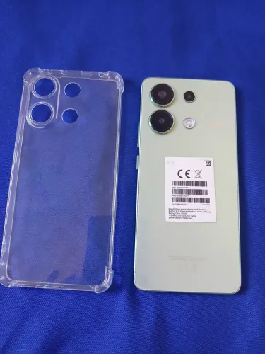 Redimi Niterói 13 de 256gb e 12 de ran tidi original pegando biometria sol tenho carregado