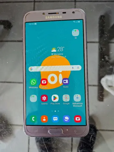 Samsung J4