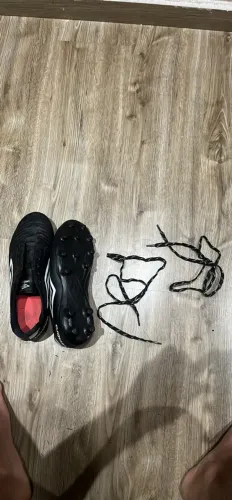 Chuteira da umbro de campo n40