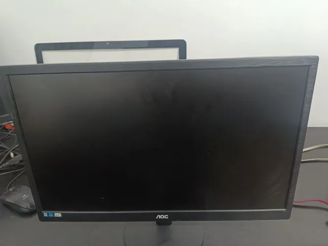 Monitor AOC E2270Swn