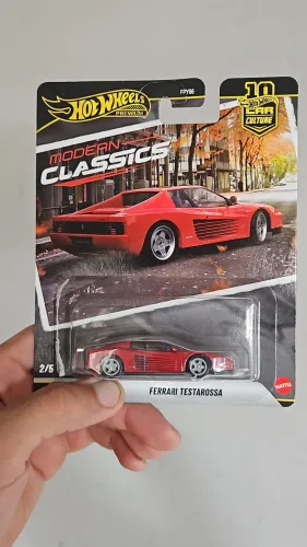 Ferrari Testarossa Hotwheels premium