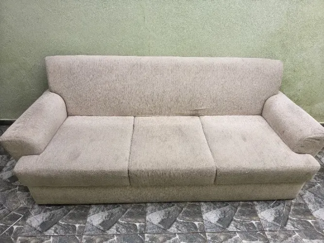 Sofá 3 Lugares Tecido Linho com Almofadas soltas