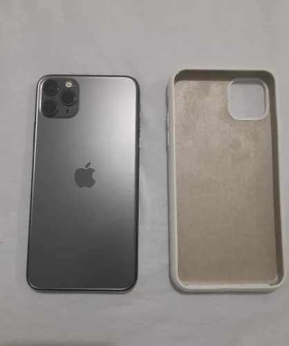 Iphone 11 Pro Max.