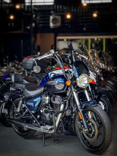 ROYAL ENFIELD METEOR 350 STELLAR BLUE