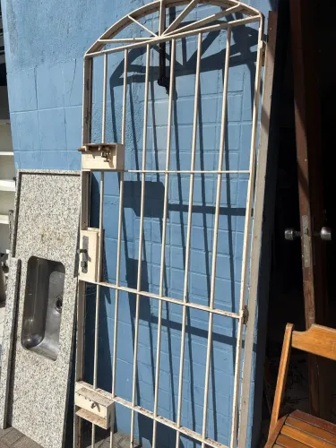 Portão galvanizado 85x210