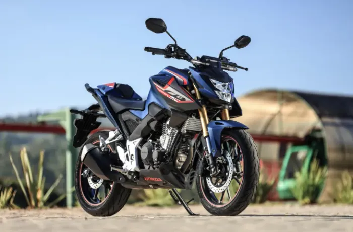 Moto Honda CB 300 Twister Azul Metálico ABS S 26/27