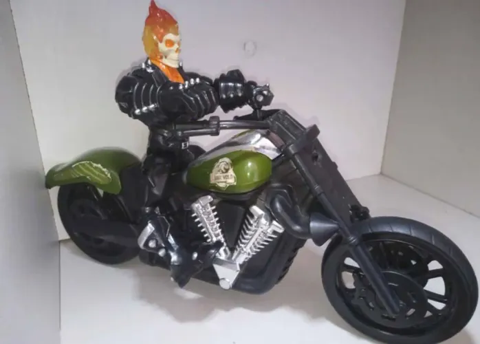 Boneco motoqueiro fantasma vintage