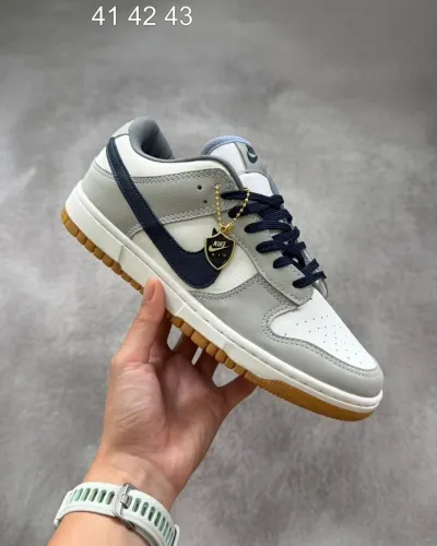 Dunk Low cinza