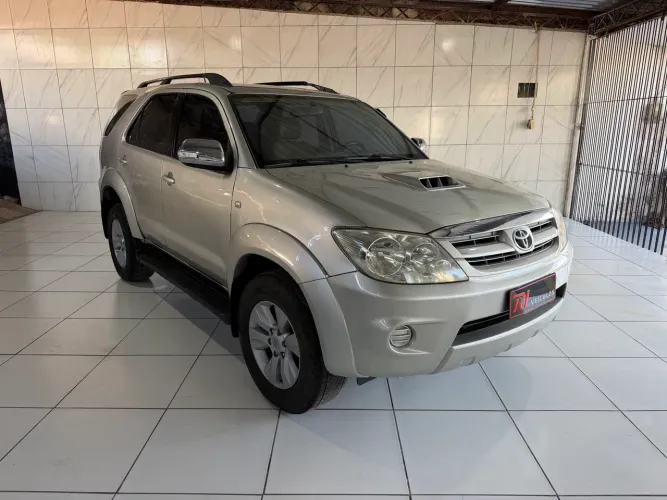 Toyota Hilux SW4 SRV D4-d 4X4 3.0 TDI Dies. AUT 2007