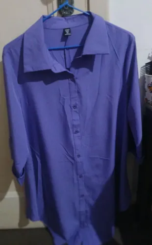 Vende-se lote de camisas masculinas de marca e ótimo estado de novo, tamanhos GG