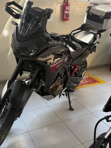 CRF 1100L África Twin 2026 0km