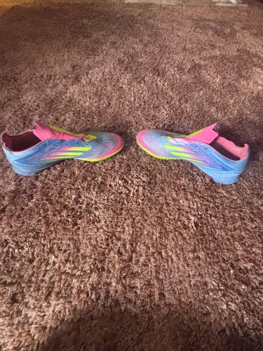 Chuteira adidas f50 profissional society