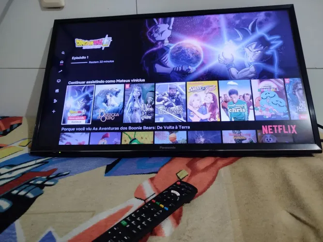 Tv smart 32" Panasonic wi-fi 5G
