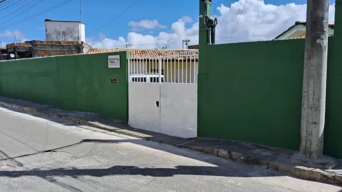 Alugo finais de semana